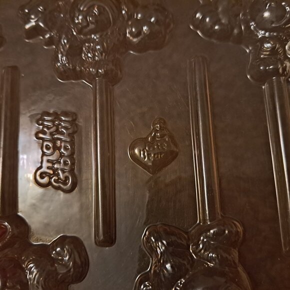 Vintage 1983 Care Bears,Wilton Pooh&Tigger 90's Plastic Candy/Choc Molds,Sports - Picture 13 of 15